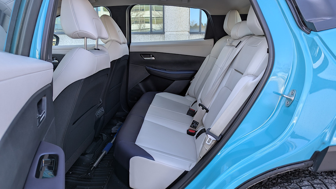 2026 Nissan LEAF - TD - DB - 260408 - 21.jpg