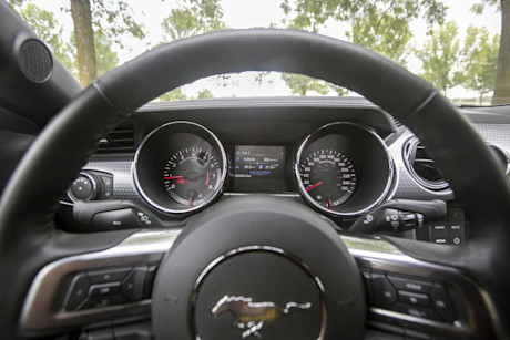Editorial 2015 ford mustang ecoboost 12 rf