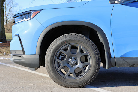 Editorial 2024 honda pilot review exterior wheel