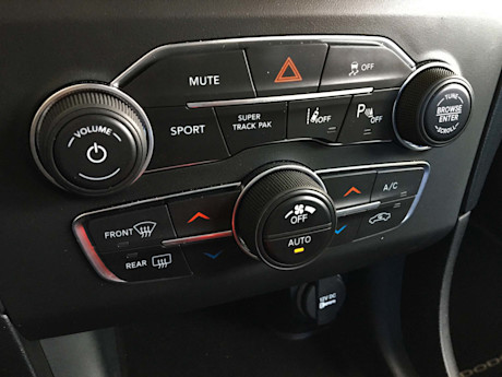 Essai routier : Dodge Charger SXT AWD 2019 Image
