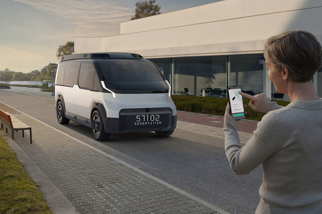 kia-pbv-concept-2023 (10).jpg
