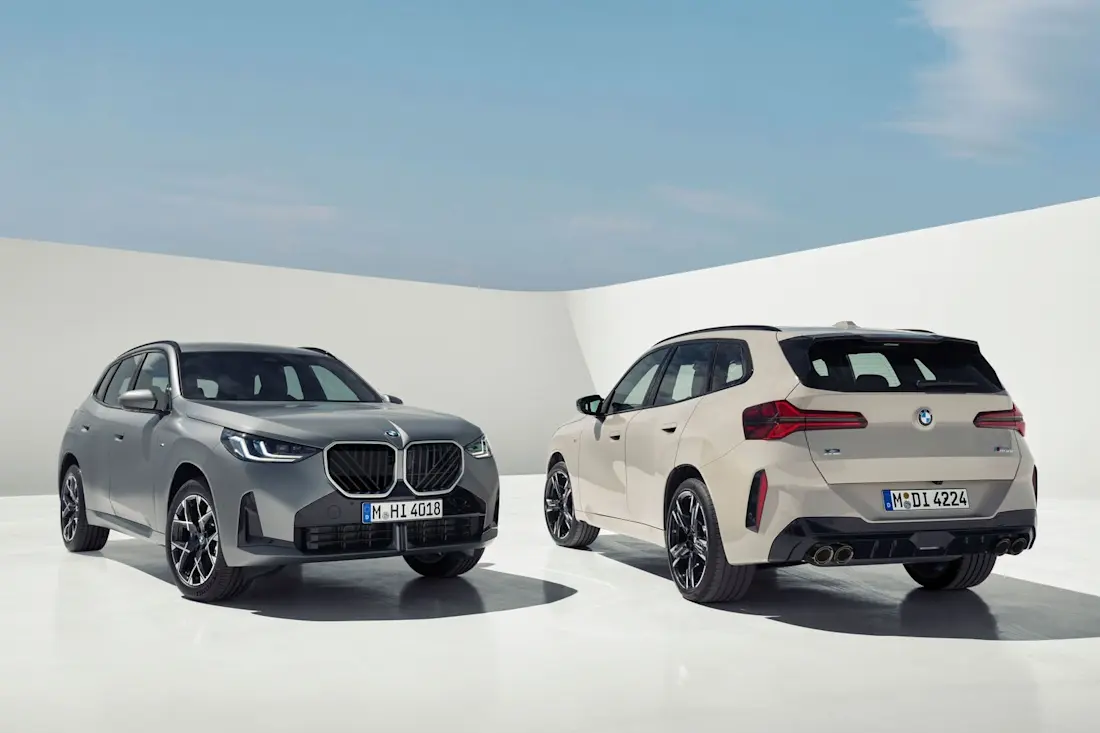 Der neue BMW X3 zeigt sich scharf geschnitten. Er gibt einen ersten Vorgeschmack auf das "Neue Klasse" SUV iX3, das Ende 2025 vorgestellt werden soll.  Der neue BMW X3 zeigt sich scharf geschnitten. Er gibt einen ersten Vorgeschmack auf das "Neue Klasse" SUV iX3, das Ende 2025 vorgestellt werden soll.