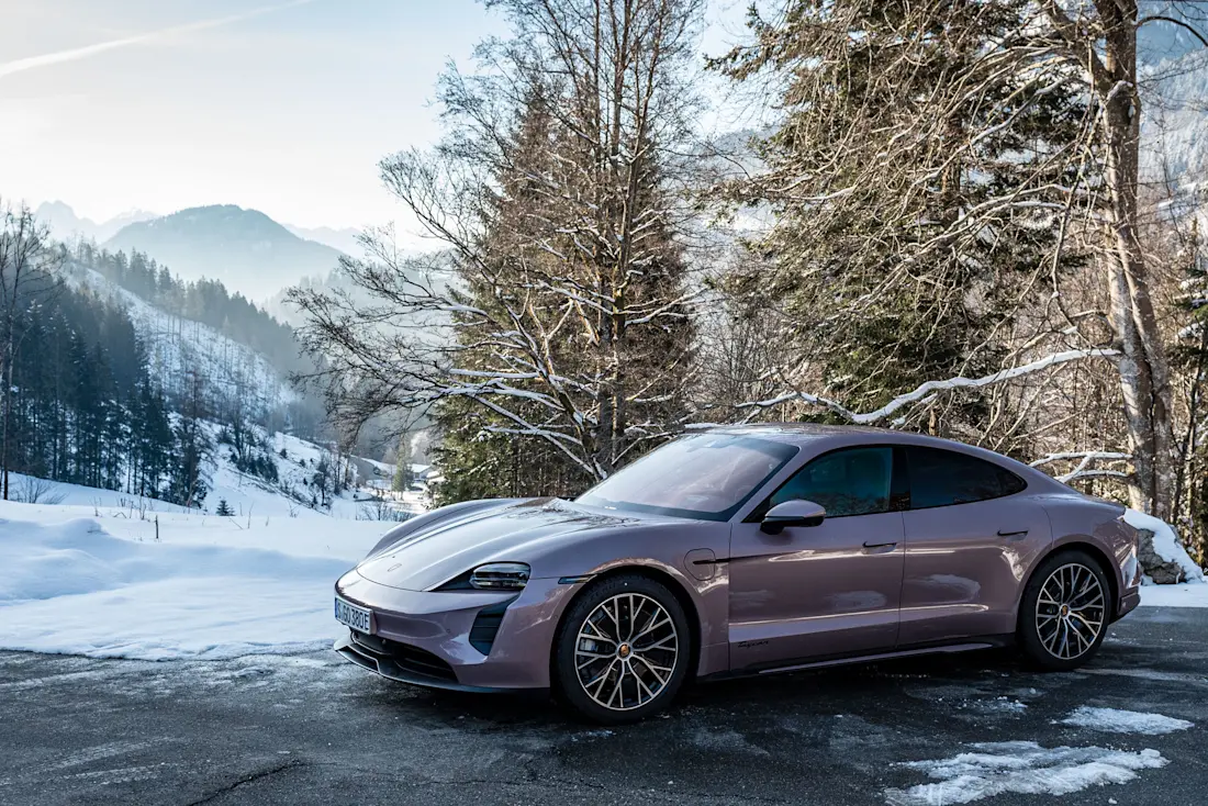 Porsche-Taycan-Basis-Panorama Porsche-Taycan-Basis-Panorama