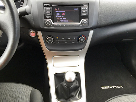 Editorial 2015 nissan sentra sv gw 26