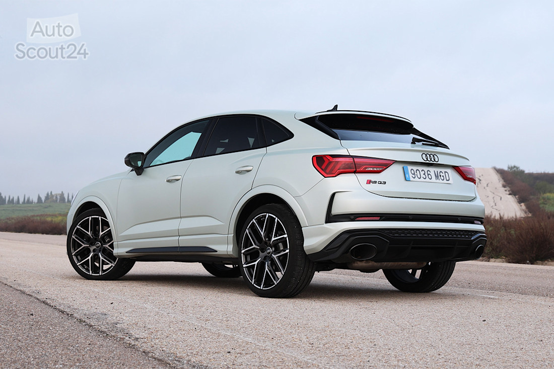 Audi-RS-Q3-Ten-years-edition (6).jpg