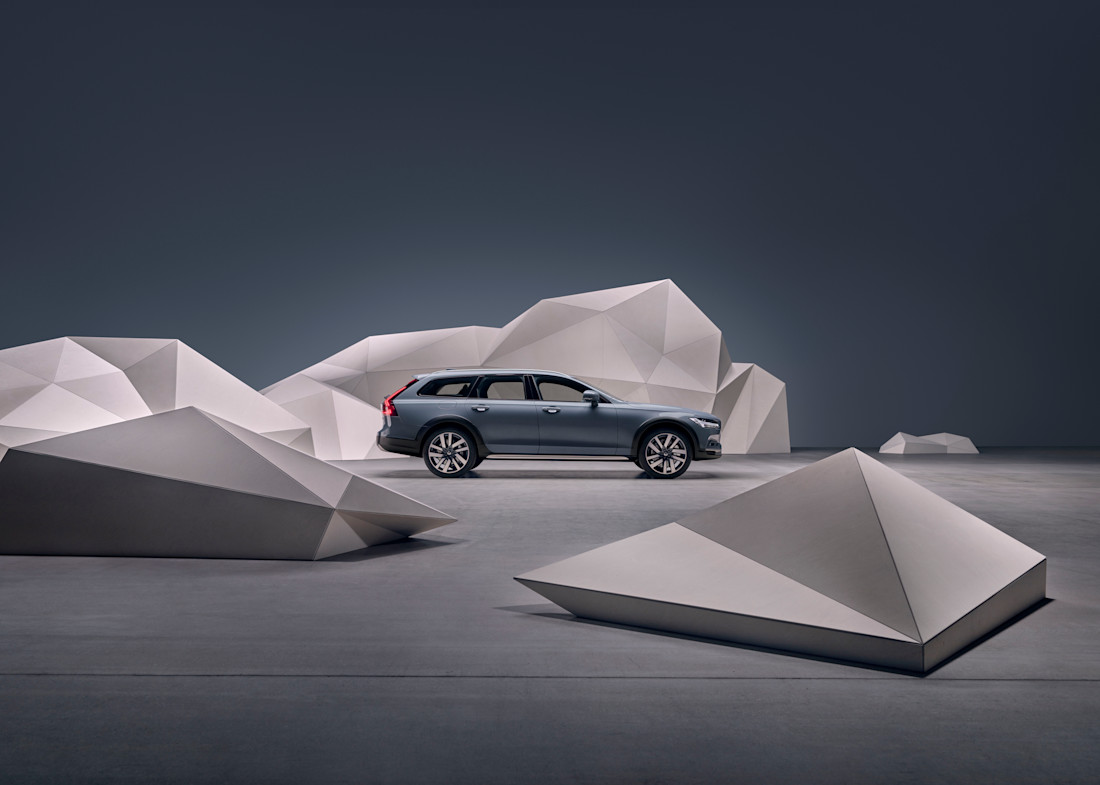 volvo_v90_b6_cross_country_8