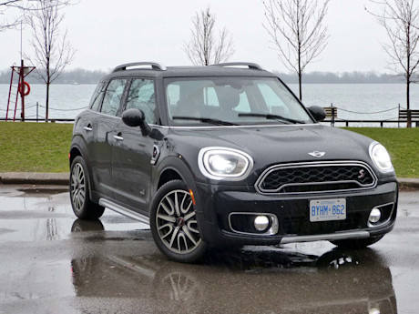 Editorial 2017 mini cooper s countryman all4 02 jb