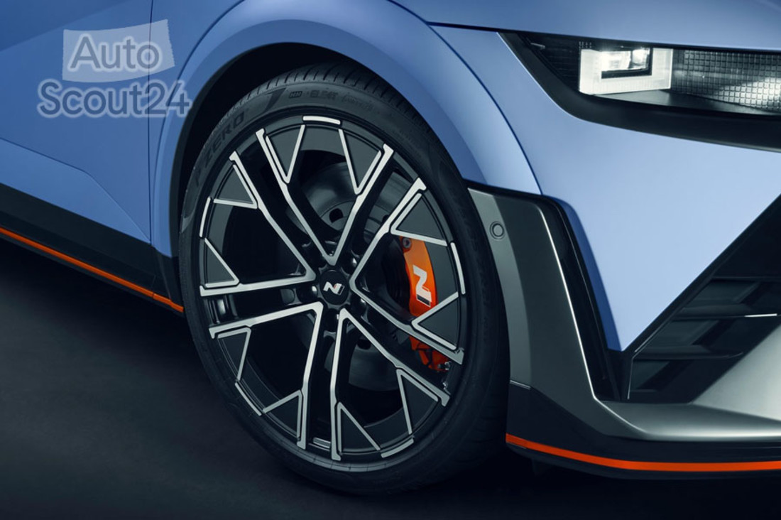 Hyundai-Ioniq_5_N-2024-1600-1f.jpg