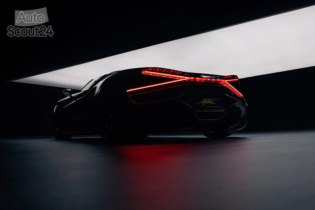 Bugatti W16 Mistral 2022 (7).jpg