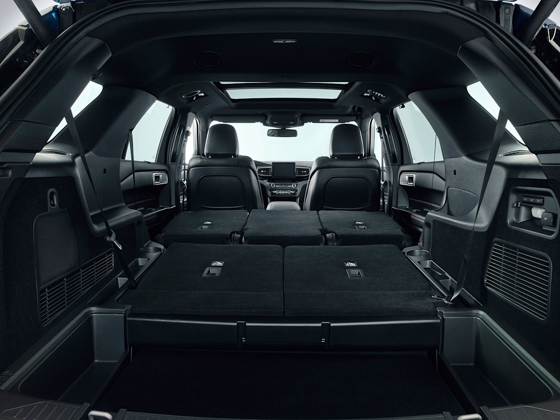 2019FordExplorer_12-LOW.jpg