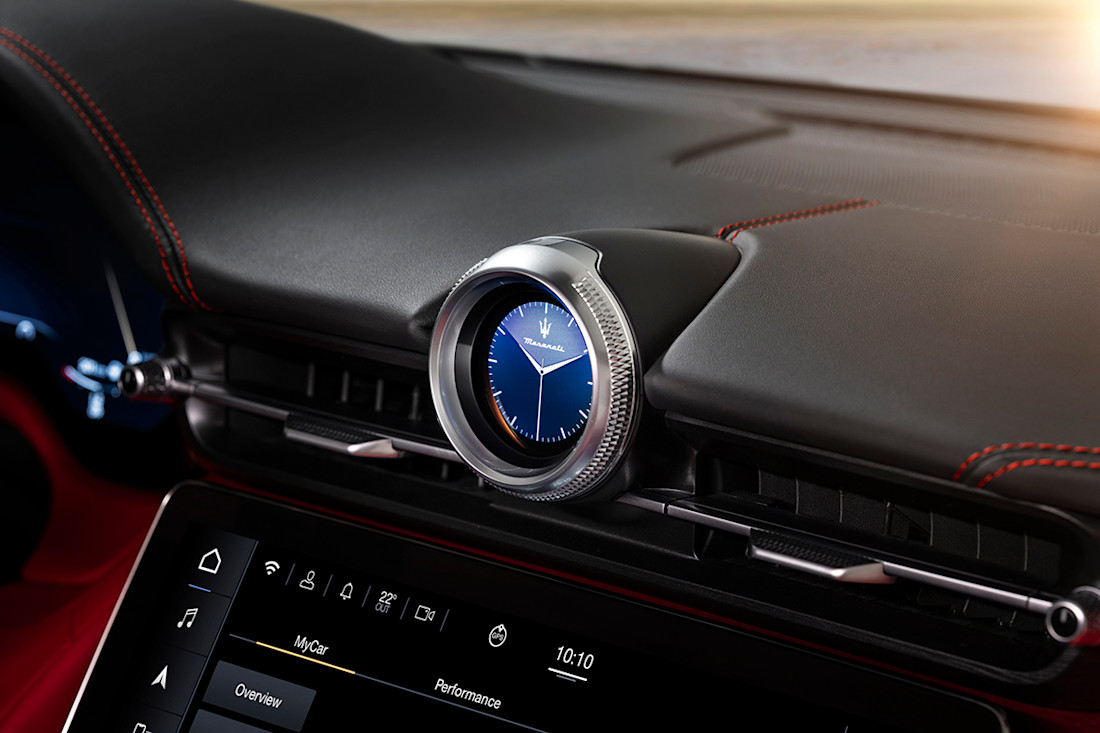 MaseratiGranCabrioTrofeo (7).jpg