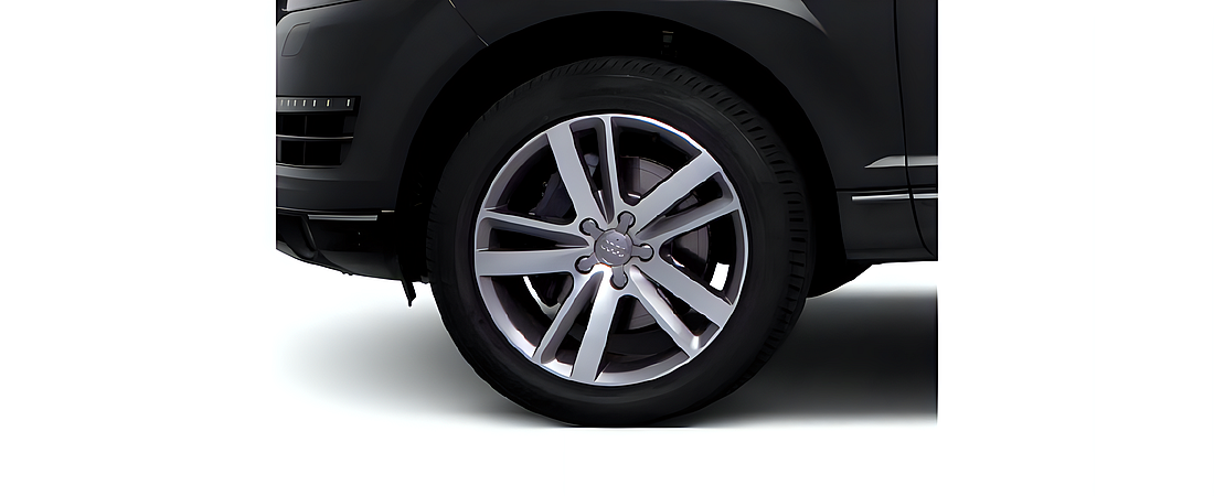 Audi Q7 2010 12