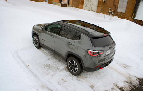 Editorial 2020 jeep compass trailhawk 11 db fr