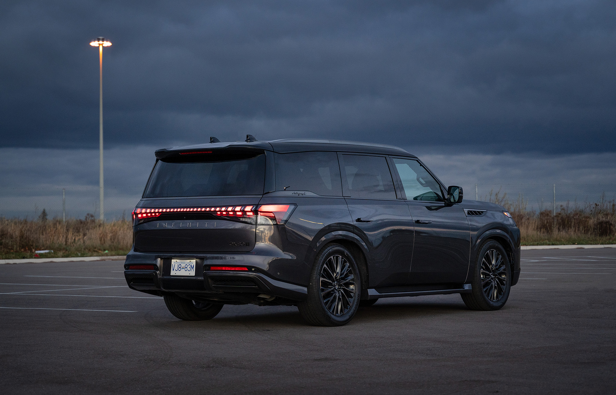 2025 Infiniti QX80 Review - AutoTrader.ca