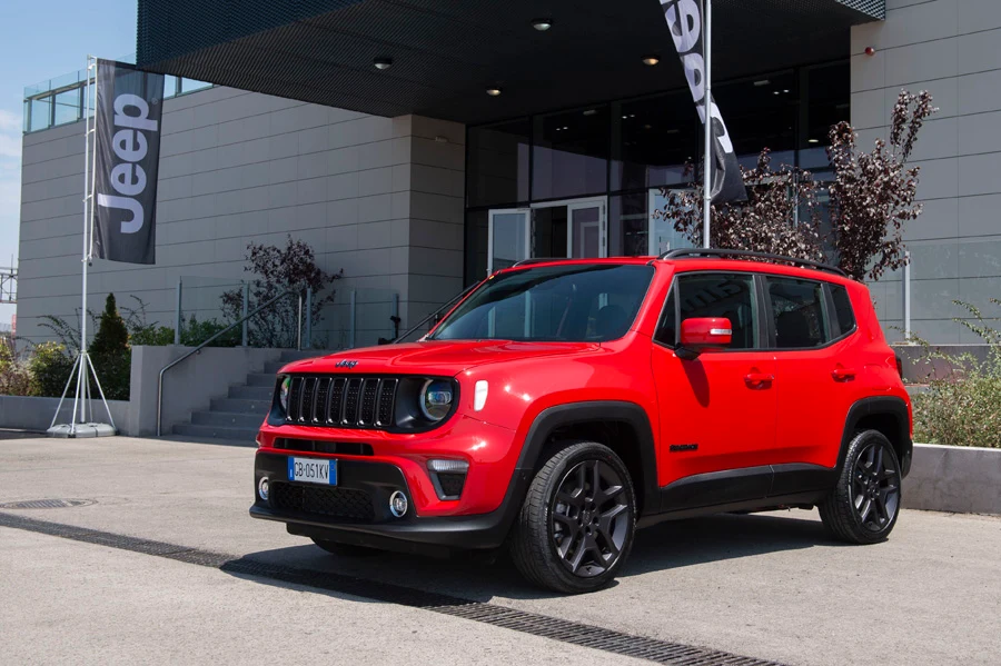 jeep-renegade-4xe (3)