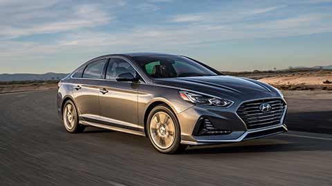 Hyundai Sonata vedere din fata