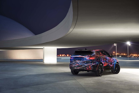 Editorial 01ba jaguar f pace dynamics