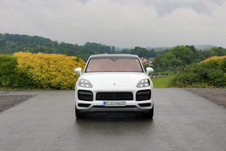 Editorial 2020 porsche caynne coupe turbo 10 dw