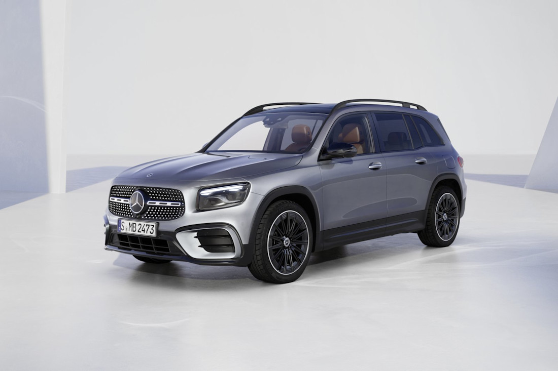 mercedes-gla-glb-2023-4.jpg