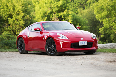 Editorial 2016 nissan 370z 02 jw
