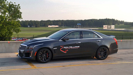 Editorial 2017 cadillac cts v 03 jb