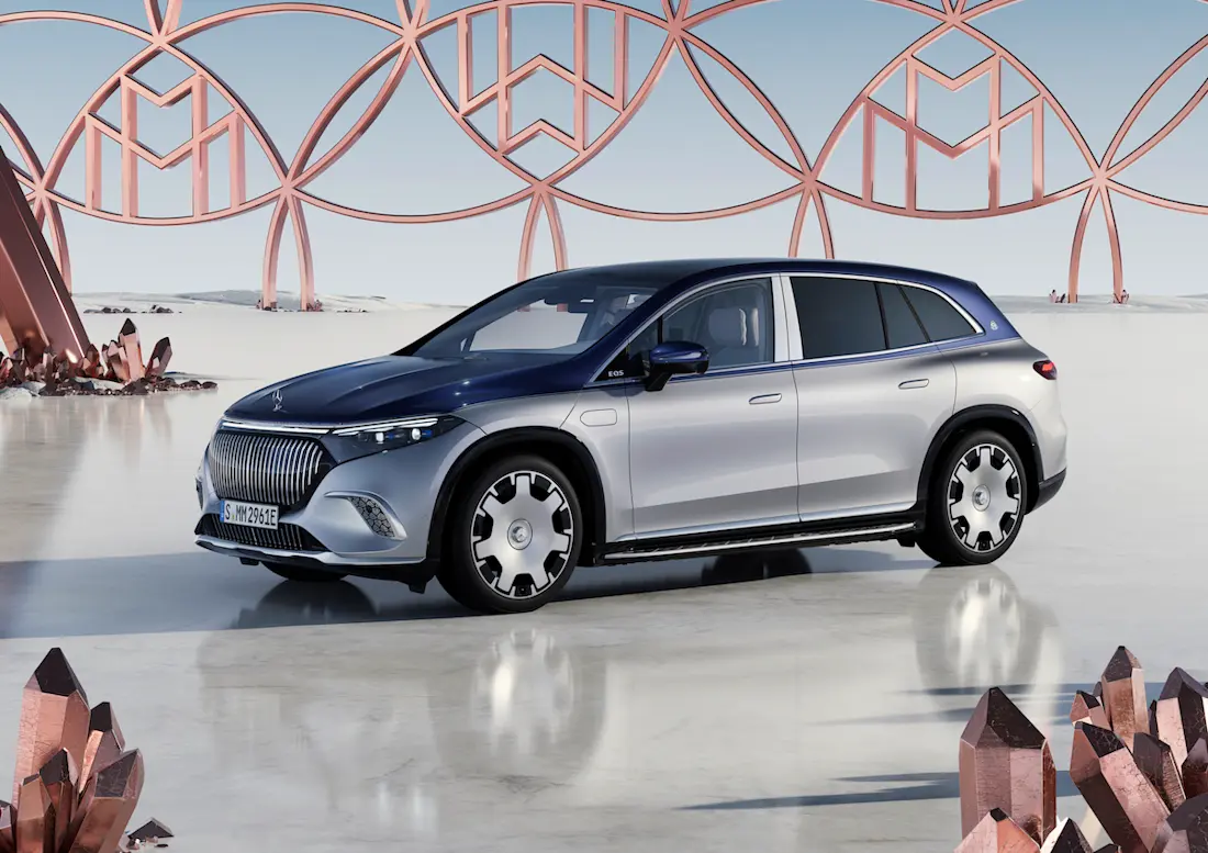 mercedes-benz-eqs-suv-front mercedes-benz-eqs-suv-front