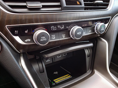 Editorial 2021 honda accord hybrid touring 19 sw