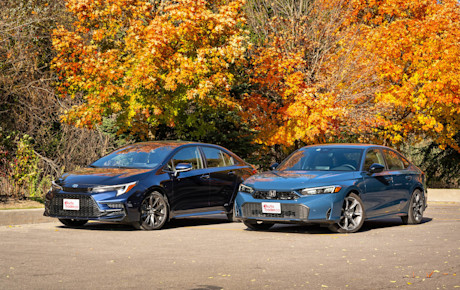 Editorial 2025 honda civic vs toyota corolla hybrid comp jw 241115 44