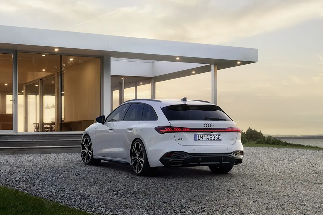 BEBE20251113 Audi A5 Avant e-hybrid 02