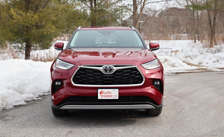 Editorial 2022 toyota highlander limited platinum 01 jm