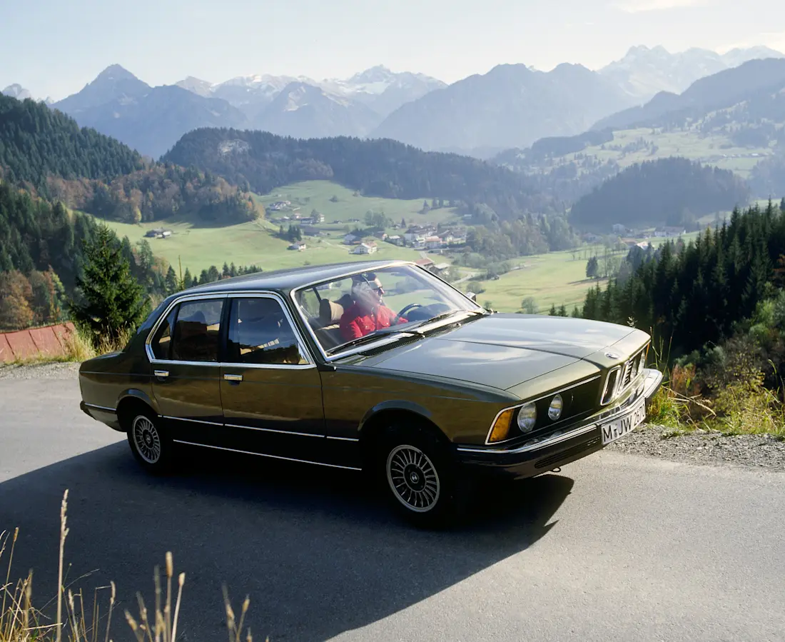 bmw-e23-side bmw-e23-side