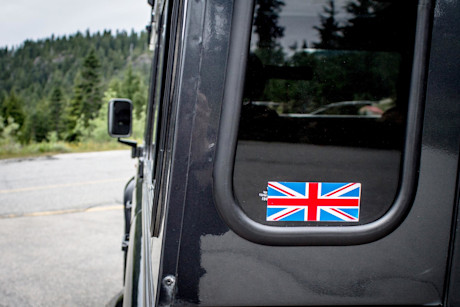 Editorial 2000 land rover defender 110 bm 13