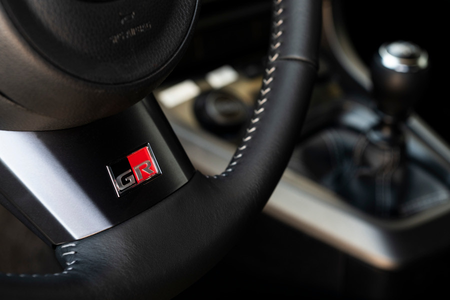interior-toyota-gr-yaris-2024 (7).jpg