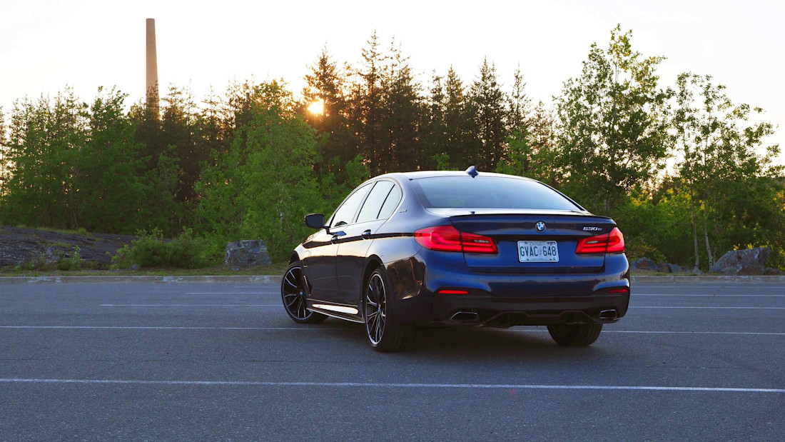 Editorial 2019 bmw 530e m performance 09 jp