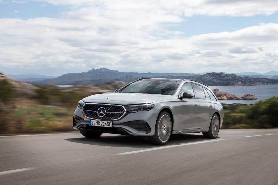 mercedes-clase-e-2024.familiar.jpg