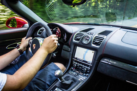 Editorial 2015 porsche boxster gts 15 bm