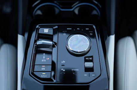 2026 BMW 540i - TD - JW - 260209 - 26
