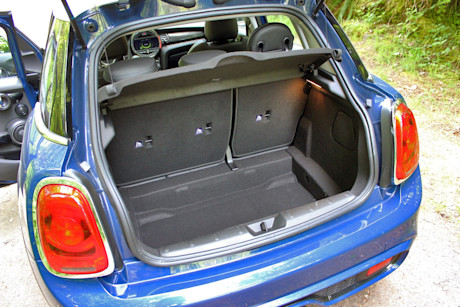Editorial 2015 mini cooper s 5 door dh 14