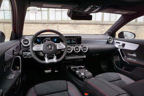 Editorial 2020 mercedes amg a 35 22 di