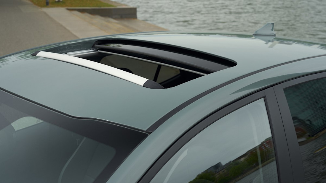 kia-picanto-gtline-detail-digital-1920x1080-005