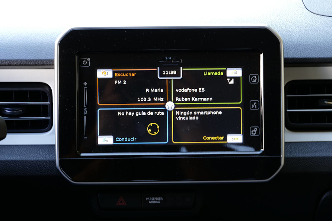 Prueba Suzuki Ignis 4x4 mild hybrid 2020 interiores ruben fidalgo (9).jpg