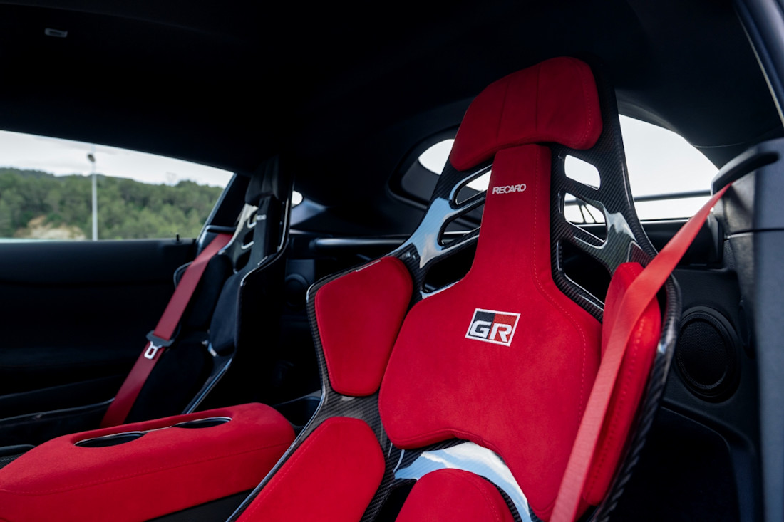 toyota-gr-supra-2025 (4).jpg