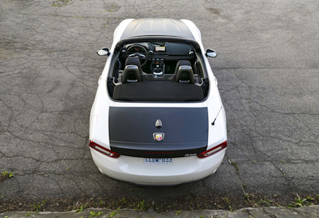 Editorial 2017 fiat 124 spider abarth 03 jw
