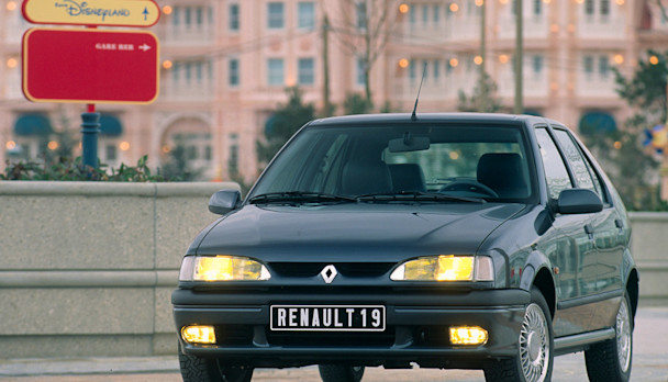 Renault R 19