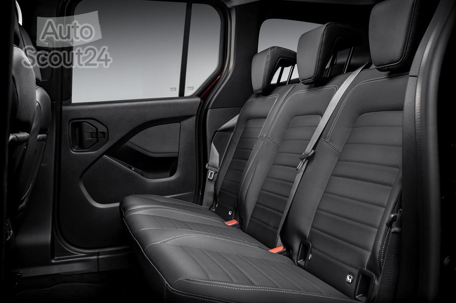 Mercedes-Benz-T-Class-2023-1600-1f.jpg