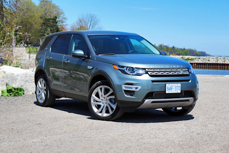 Editorial 2015 lr discovery sport hse luxury pb 02