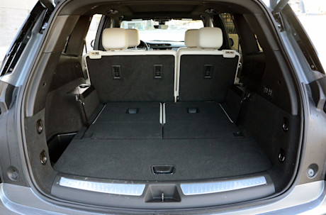 Cadillac XT6 Sport 2023 : essai routier Body Image