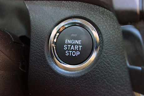 Editorial 2019 toyota sienna se awd v6 7 pass 31 dh