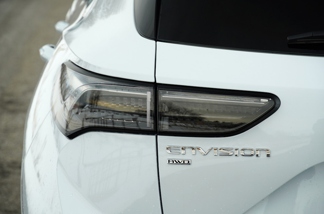 2026 Buick Envision Avenir - TD - VA - 260319 - 5.jpg
