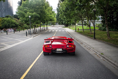 Editorial 12 bm 1984 lamborghini countach 5000 s
